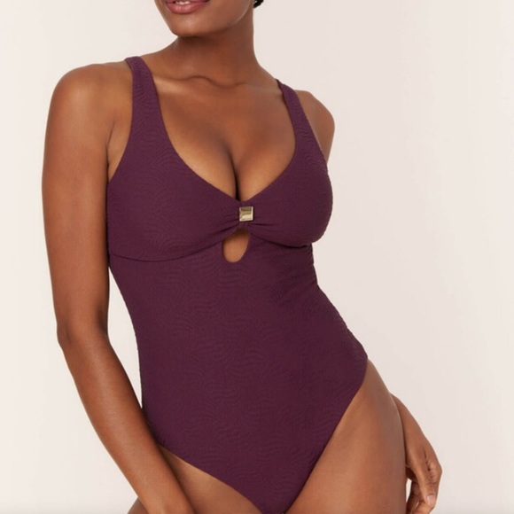 Andie The Dalia One Piece Swimsuit Textured Fig Purple Classic size Small NWT - Picture 1 of 11